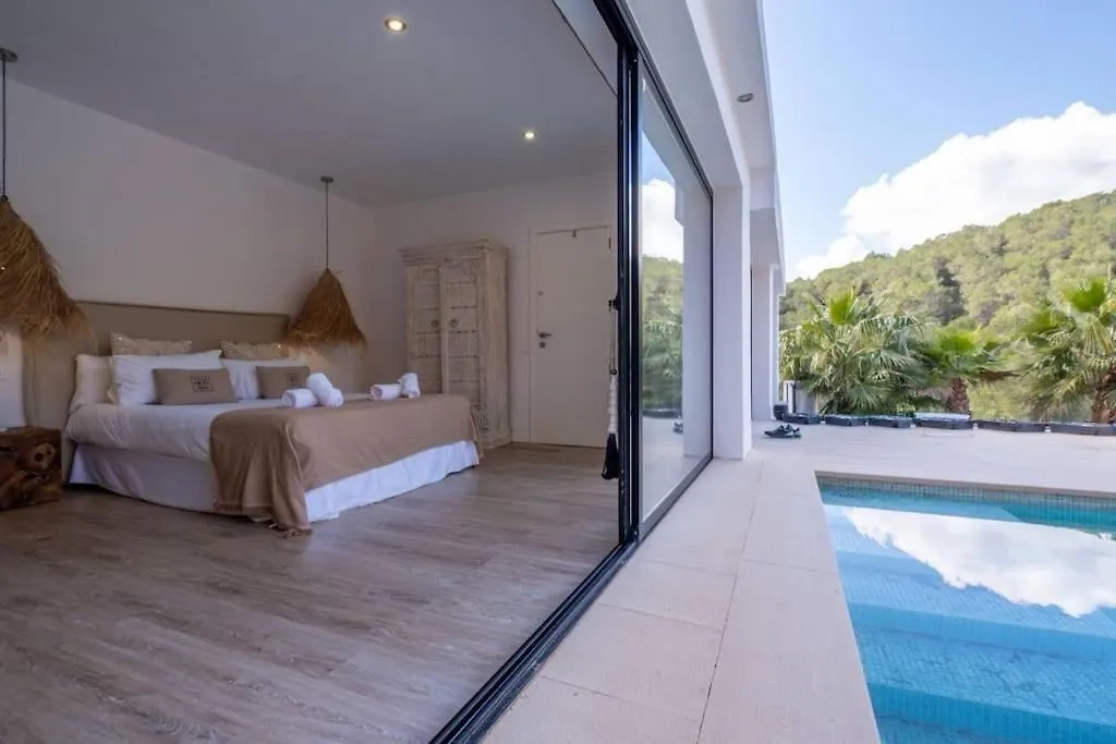 Villa Venus Sant Jordi de ses Salines Holiday home